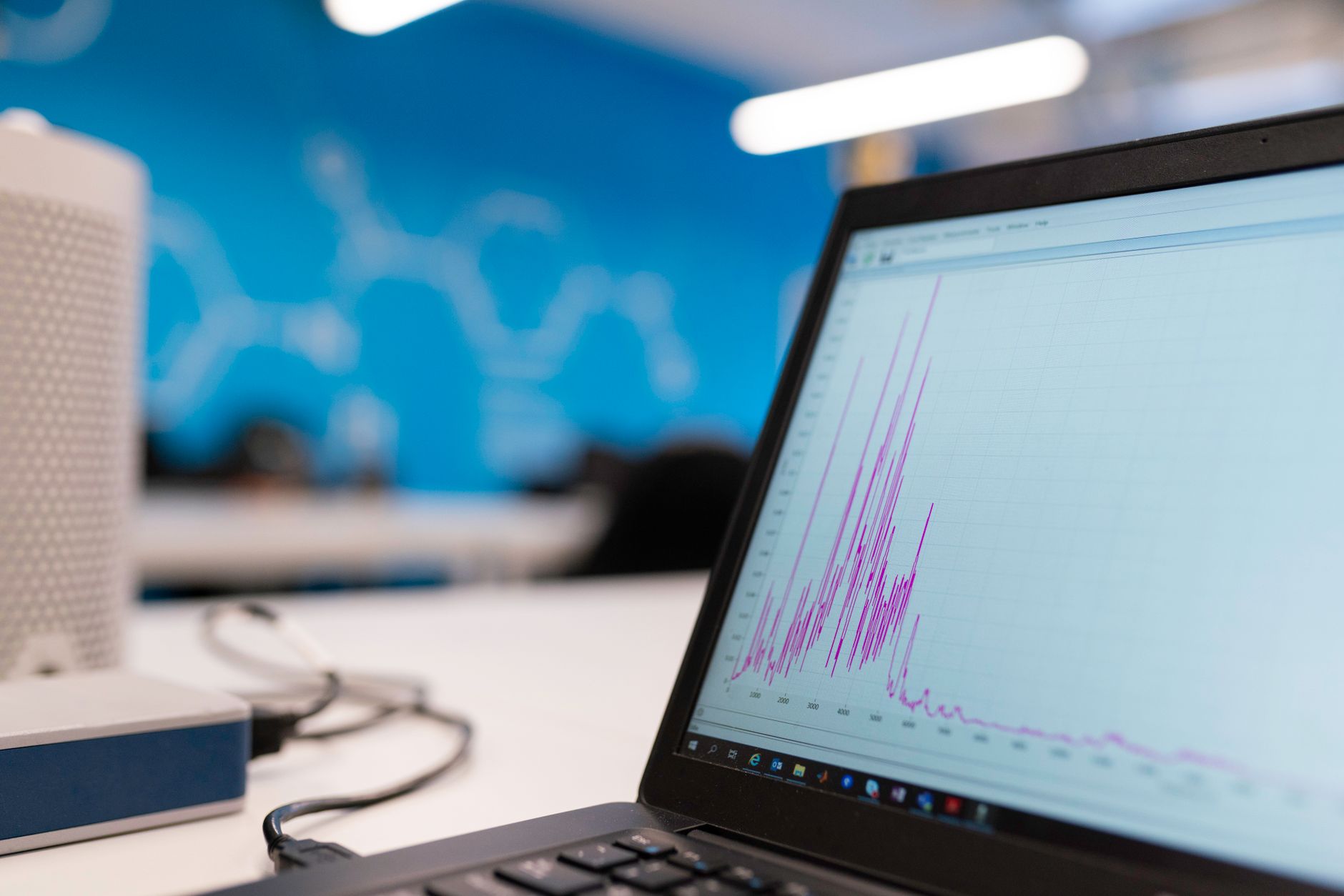 Smart Air Quality Monitor with Cloud-Based Analytics for Retail Chains